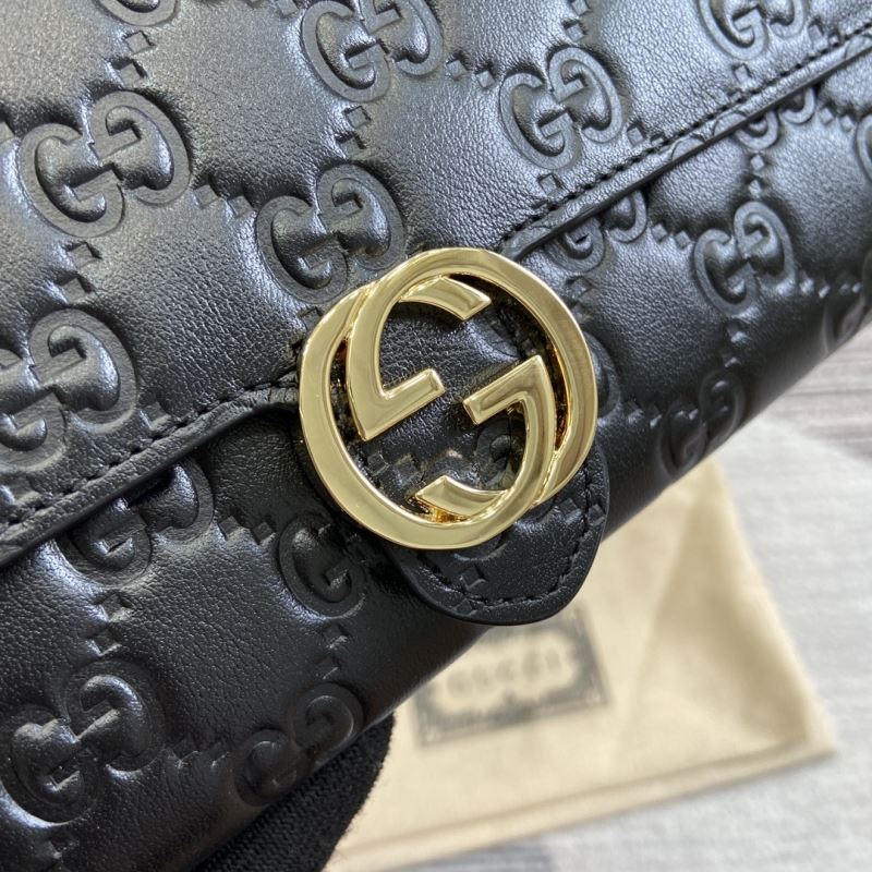 Gvc*1 purse